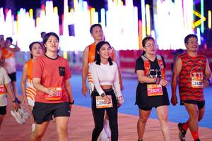 BIB: 200, 28291, 2430
                            <button type="button" onclick="openModal(22849379)" class="btn btn-primary btn-sm float-right btn-popup" data-toggle="modal" data-target=".modal-high-quality">
                        <i class="fas fa-shopping-cart"></i> Add to Cart
                    </button>
                                            <button type="button" onclick="isThisMe(22849379, true)" class="btn btn-success btn-sm float-right btn-popup btn-isme hidden" data-toggle="tooltip" data-placement="bottom" title="นี่คือรูปของคุณใช่ไหม คลิกที่นี่เพื่อเอาเข้าอัลบั้ม">
                        <i class="fas fa-plus"></i> Add to album
                    </button>
                    <button type="button" onclick="isThisMe(22849379, false)" class="btn btn-warning btn-sm float-right btn-popup btn-isnotme hidden">
                        <i class="fas fa-ban"></i> Remove from album
                    </button>